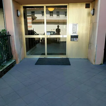 Casa Di Roby Apartment *